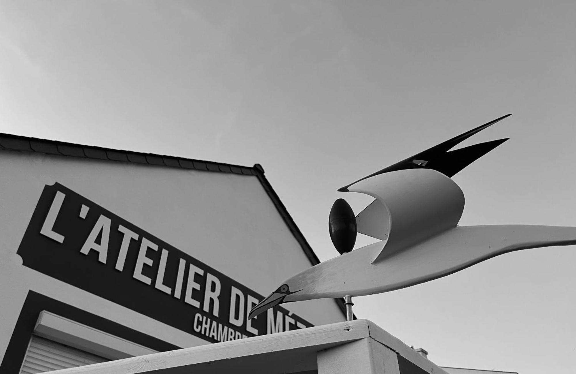 L'atelier De Mezareun Bed & Breakfast *